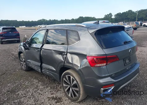 2022 Volkswagen Taos 1.5T Se z USA, uszkodzony, nr VIN 3VVWX7B2XNM043098